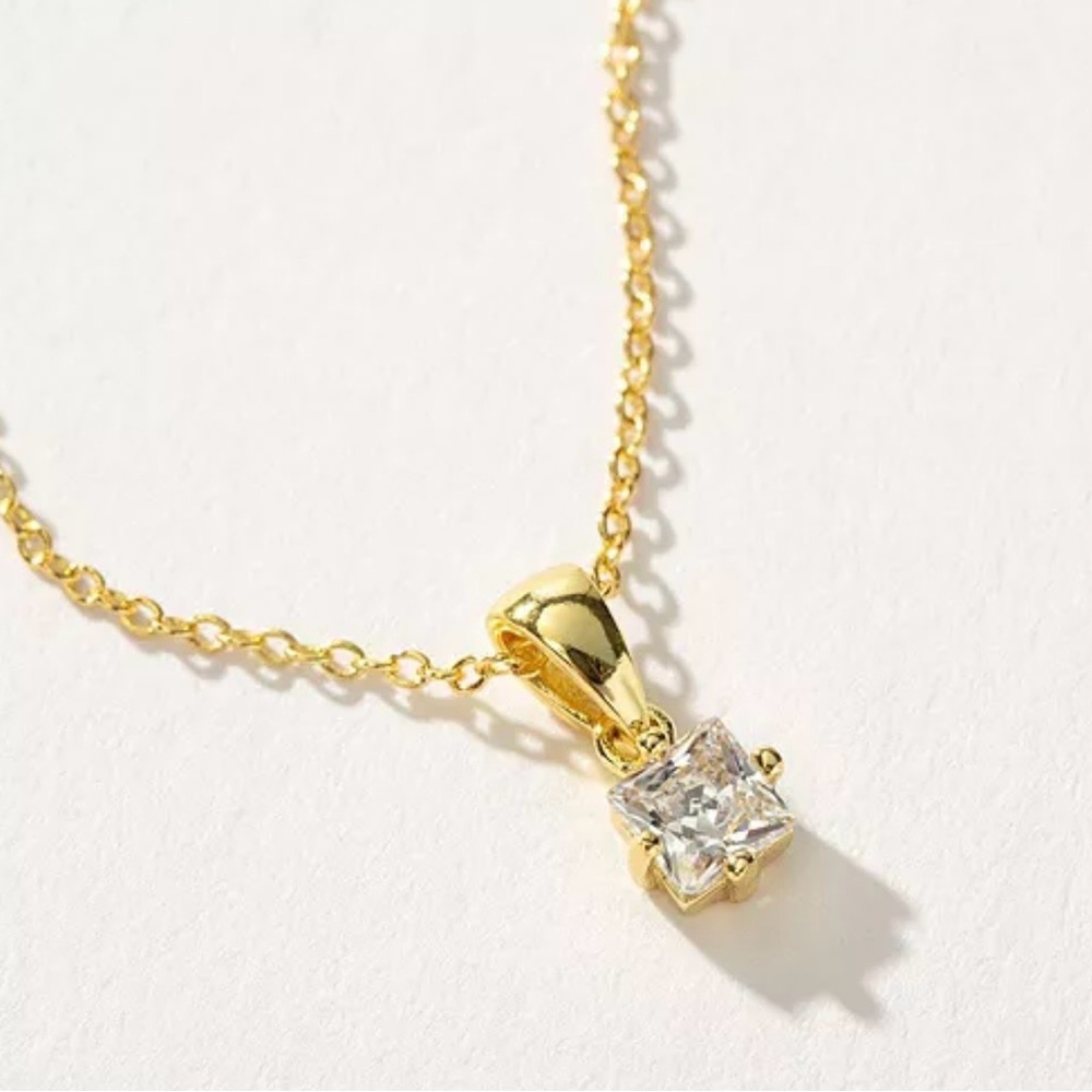 Uncommon James Leading Lady Pendant Necklace